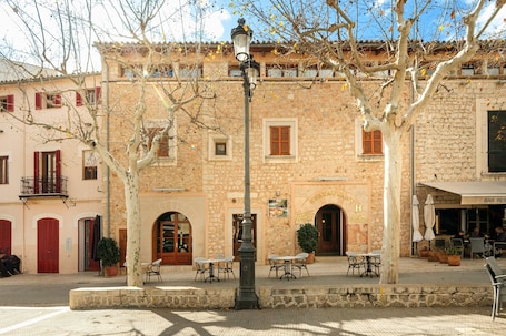Front of property. Hotel Can Xim