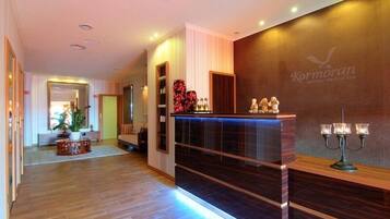 Concierge desk