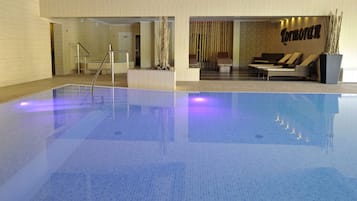 Piscina interna