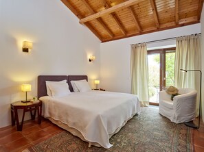 Standard Double or Twin Room, Partial Sea View | Individually decorated, individually furnished, desk, laptop workspace - Monte do Alamo (Tavira)