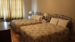 1 habitación, escritorio y wifi gratis 