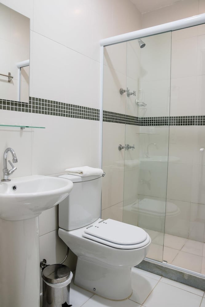 Injoy Suítes & Aparts by null