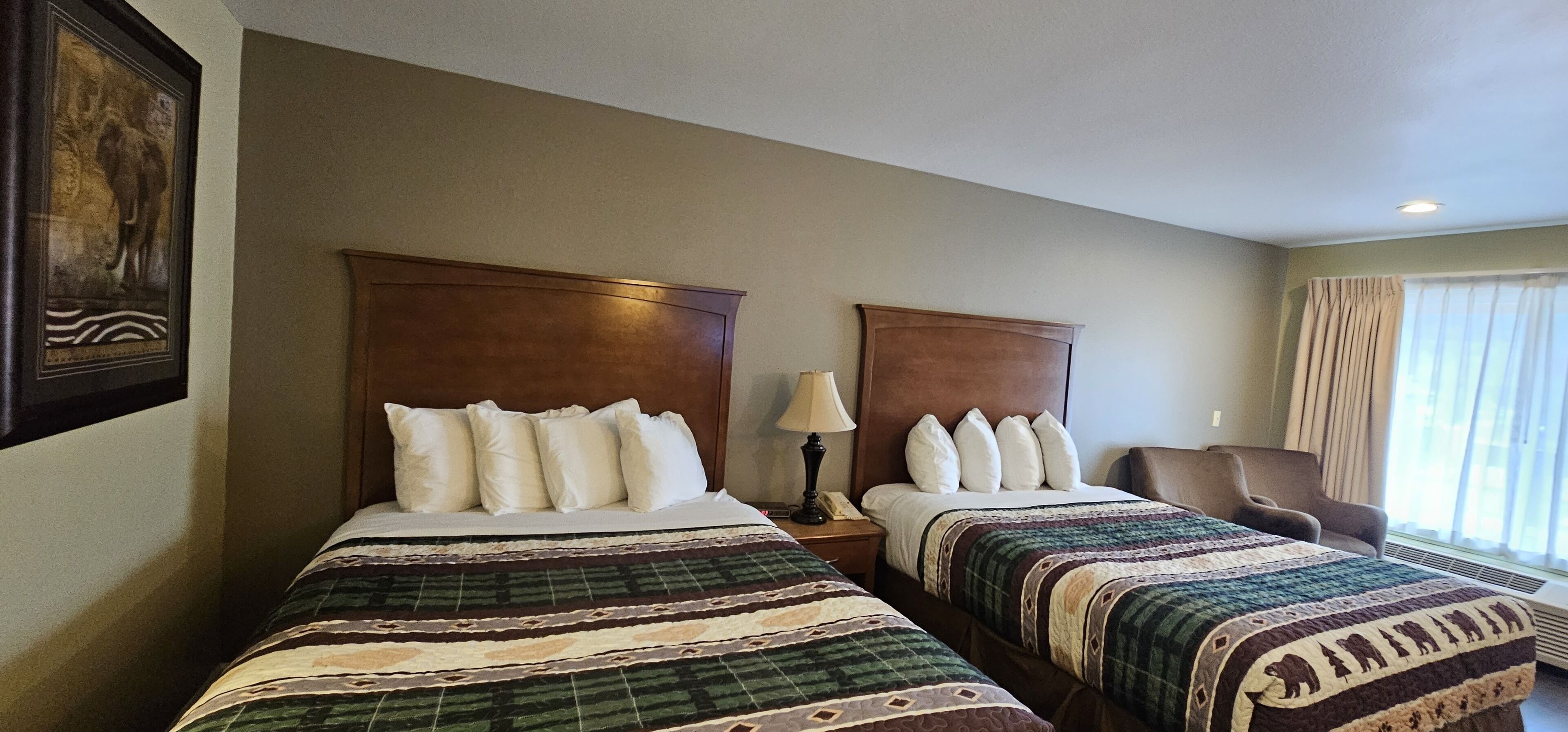 1 bedroom, premium bedding, desk, bed sheets