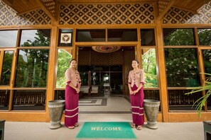 Reception - Ruby True Hotel (Nyaung-U)