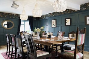 Meeting facility - Bel & the Dragon at Red Lion Wendover (Aylesbury)