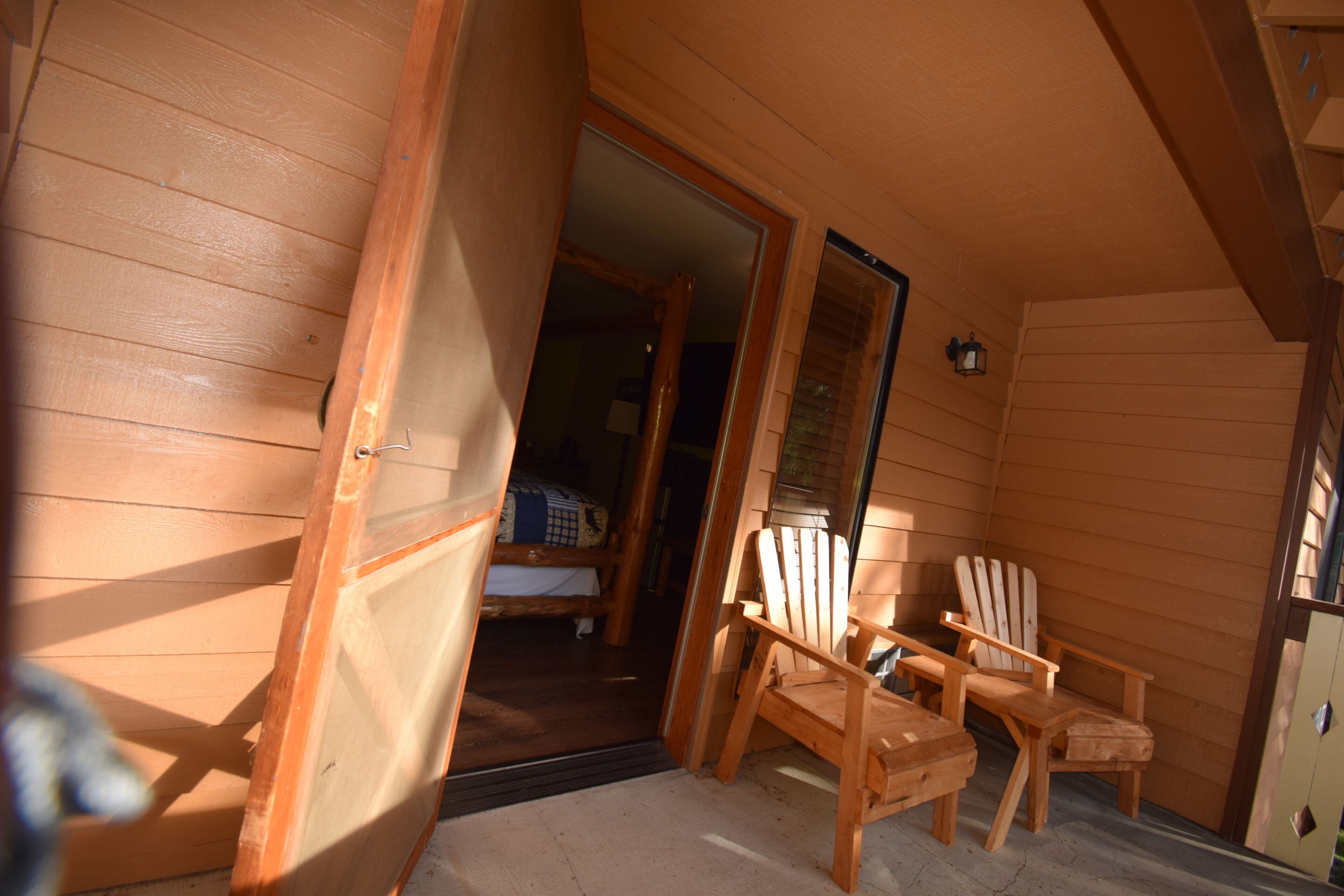 Premium King Suite No Pets | Balcony view