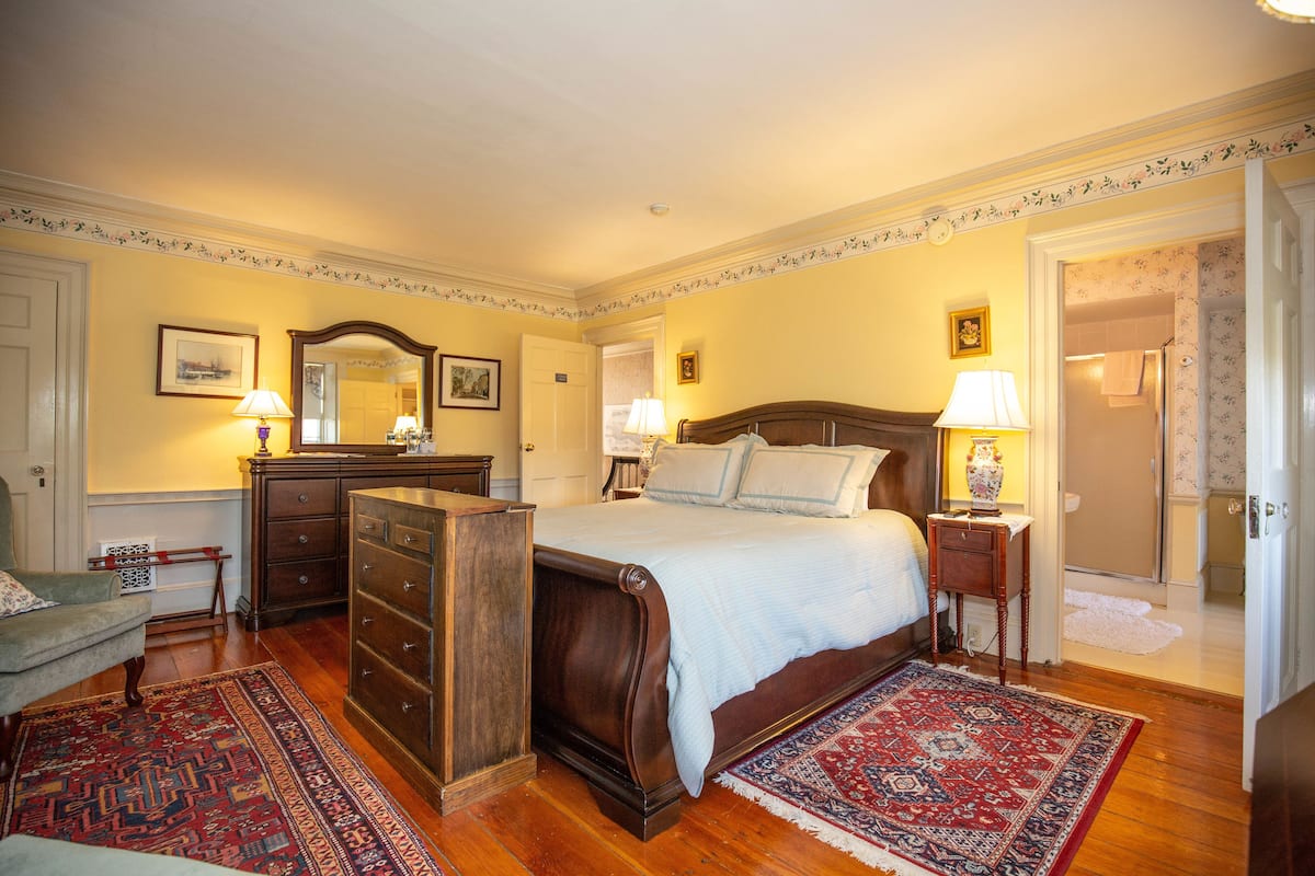 Currier Room (2nd Floor) | Individually decorated, individually furnished, iron/ironing board
