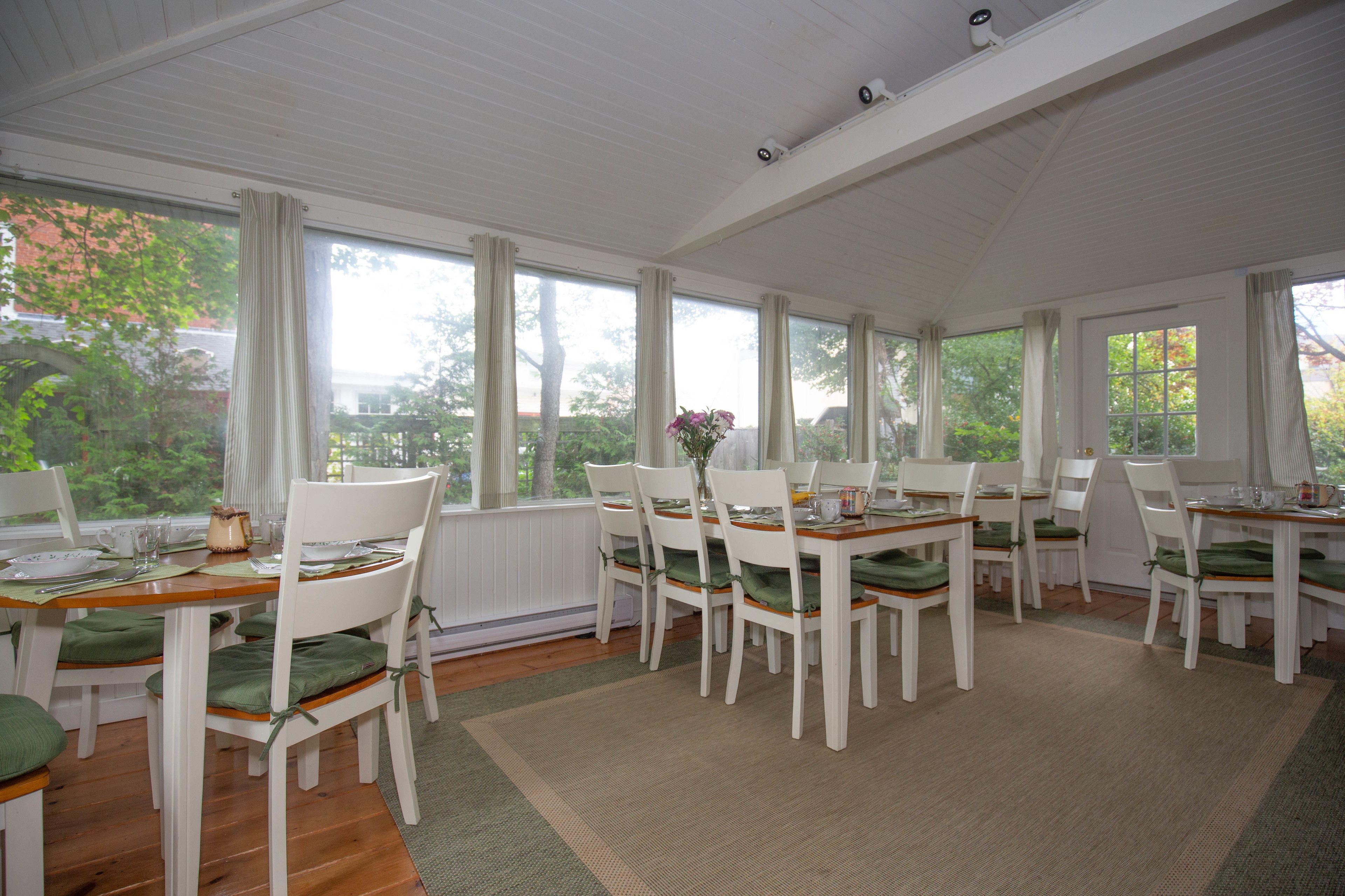 Desayuno continental incluido todos los días