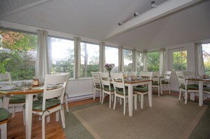 包含每日欧式早餐