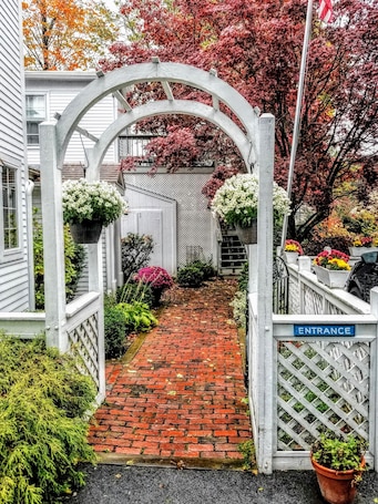 Property entrance. Clark Currier Inn