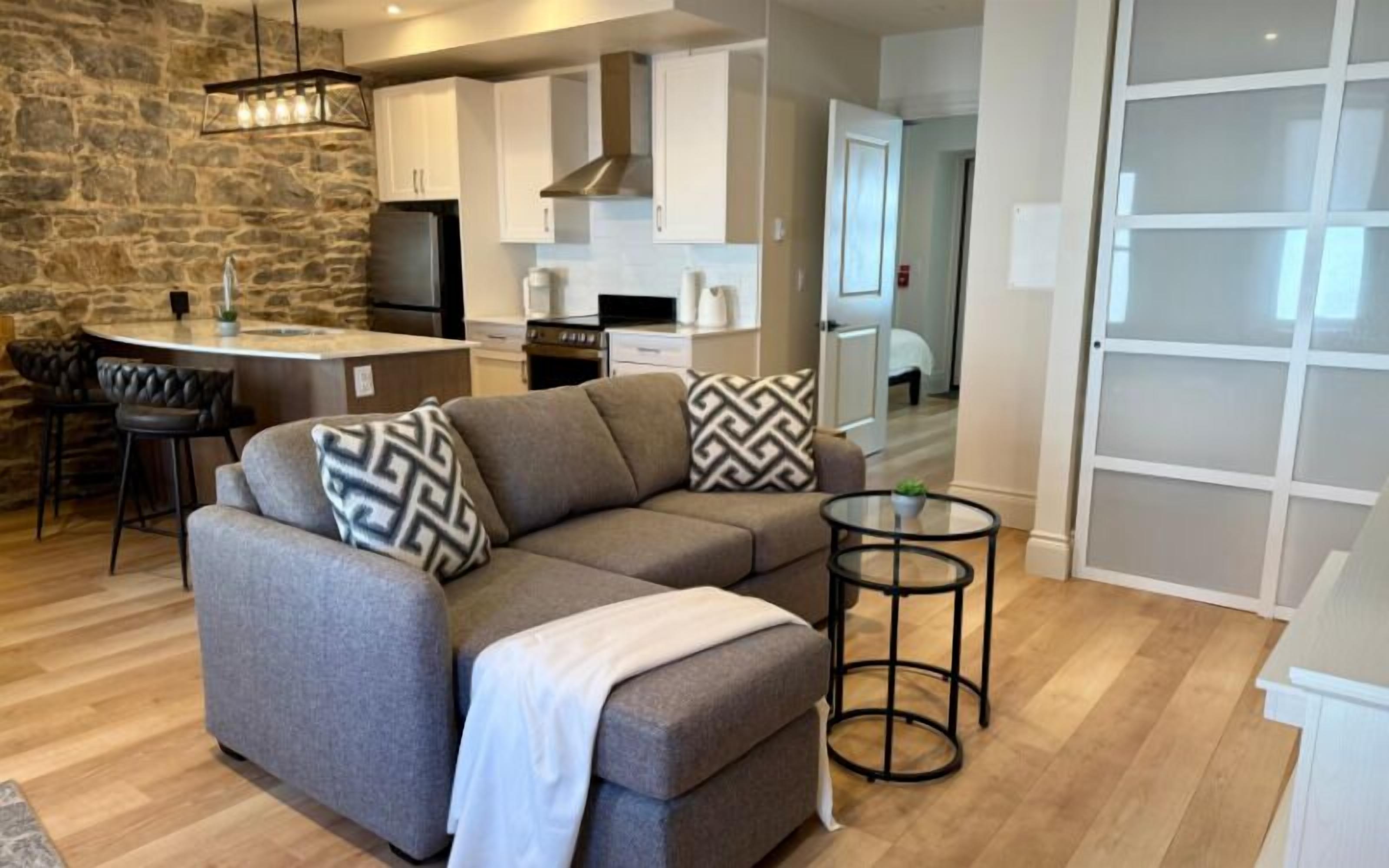 Deluxe Apartment, Non Smoking, Kitchen - Located at The Ferguson Suite 103 @ 5 Clothier West | Premium bedding, pillowtop beds, iron/ironing board, WiFi (free)