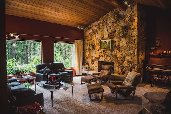 Interior detail - Misty Meadows B&B (Highlands)