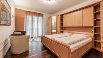 Frette Italian sheets, premium bedding, in-room safe