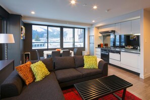 Televisión LCD, estación para iPod y estación para reproductor de MP3 