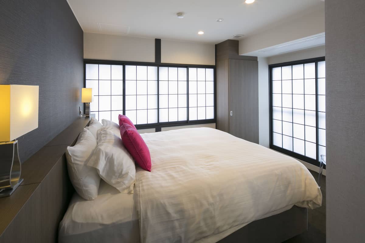 Appartement Deluxe, 3 chambres (2 x King or Twin plus Bunk bed ) | 1 chambre, coffre-fort pour ordinateur portable