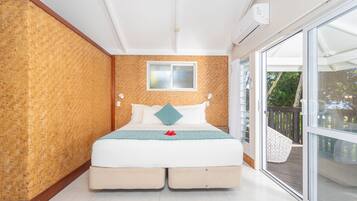 Standard Bungalow, Partial Lagoon View | Extra beds