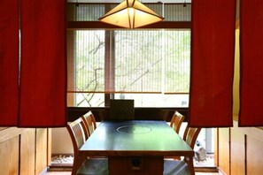 Breakfast and dinner served, Japanese cuisine - Hotel Hokke Club Sendai (Sendai)