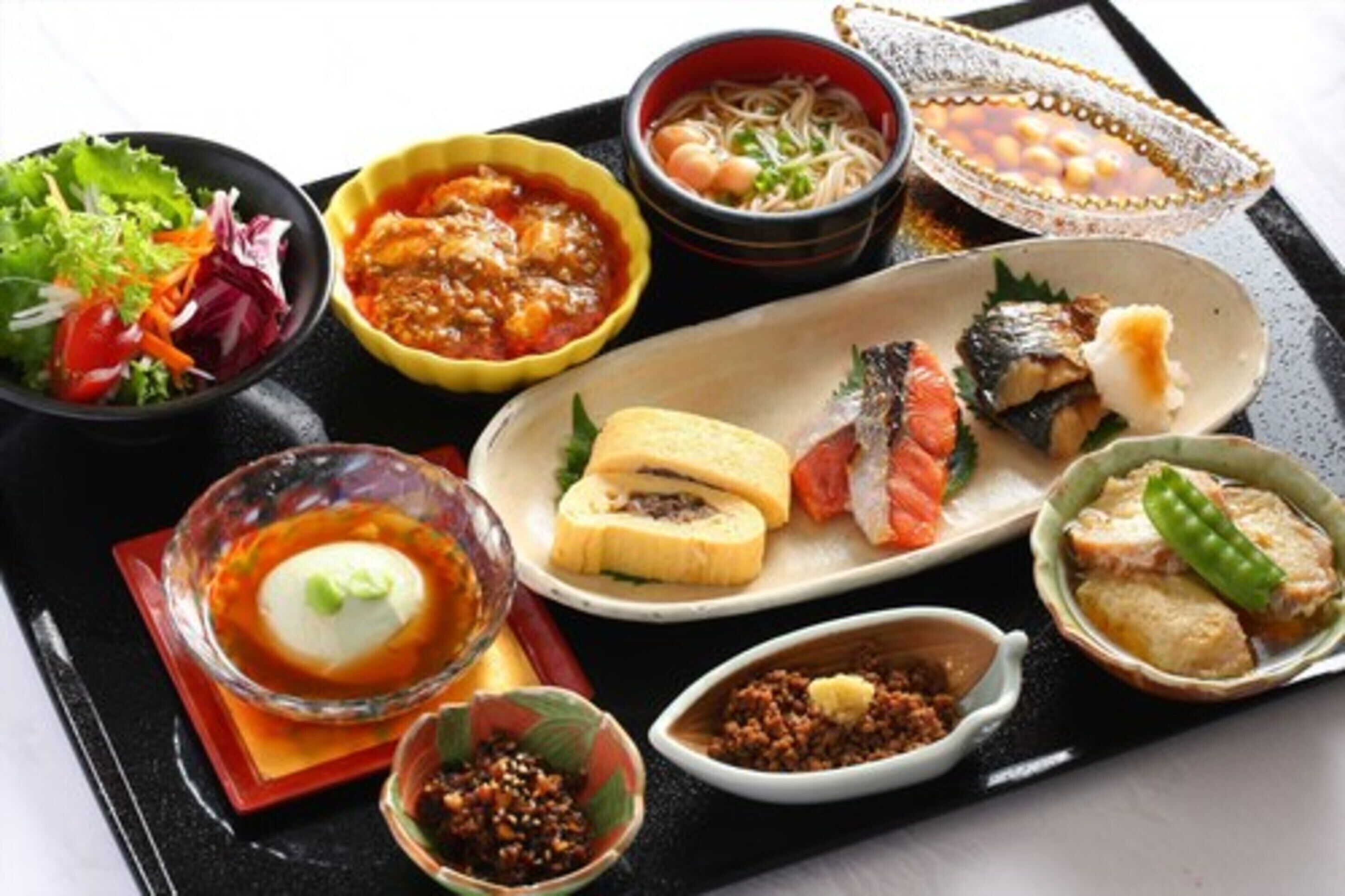 daily buffet breakfast (jpy 1320 per person)