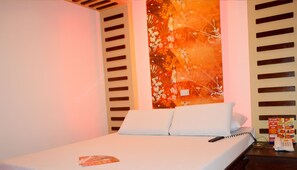 Desk, free WiFi - Hotel Sogo Naga City (Naga)