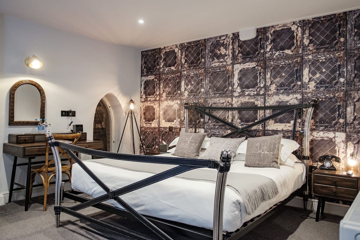 deluxe double room | premium bedding, blackout curtains, iron/ironing board, rollaway beds