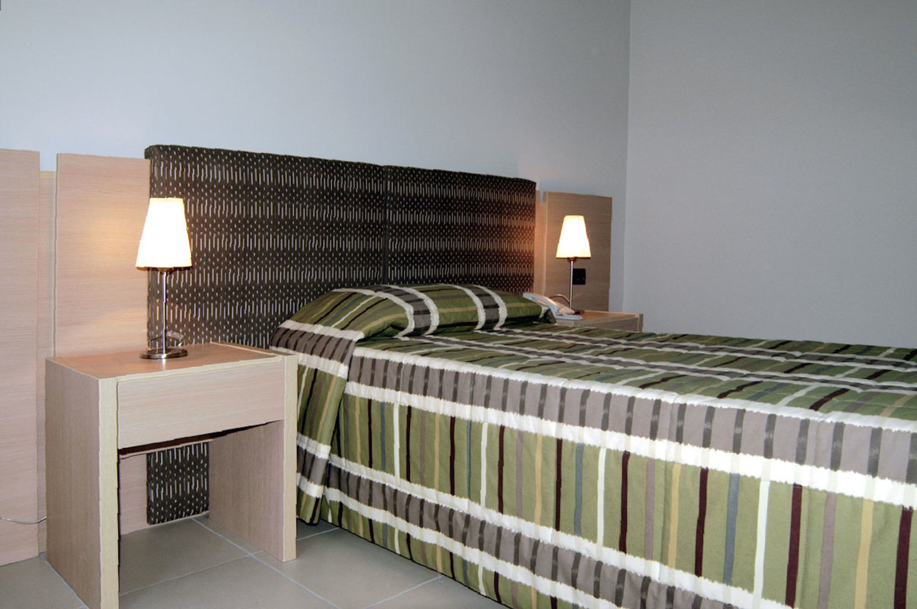standard double room, 1 double bed | living area | flat-screen tv