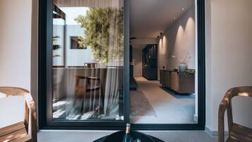 Suite Exécutive | 1 chambre, literie de qualité supérieure, minibar