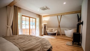 Minibar, in-room safe, desk, soundproofing - Penzion Repnik (Kamnik)