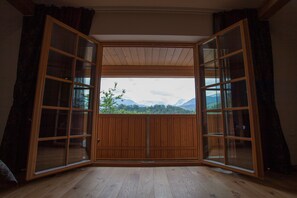 Superior Double Room, 1 Double Bed with Sofa bed, Mountain View | Terrace/patio