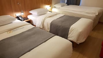 Desk, iron/ironing board, rollaway beds, free WiFi