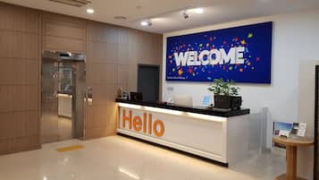Check-in/check-out kiosk