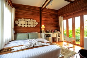 Minibar, in-room safe, desk, rollaway beds