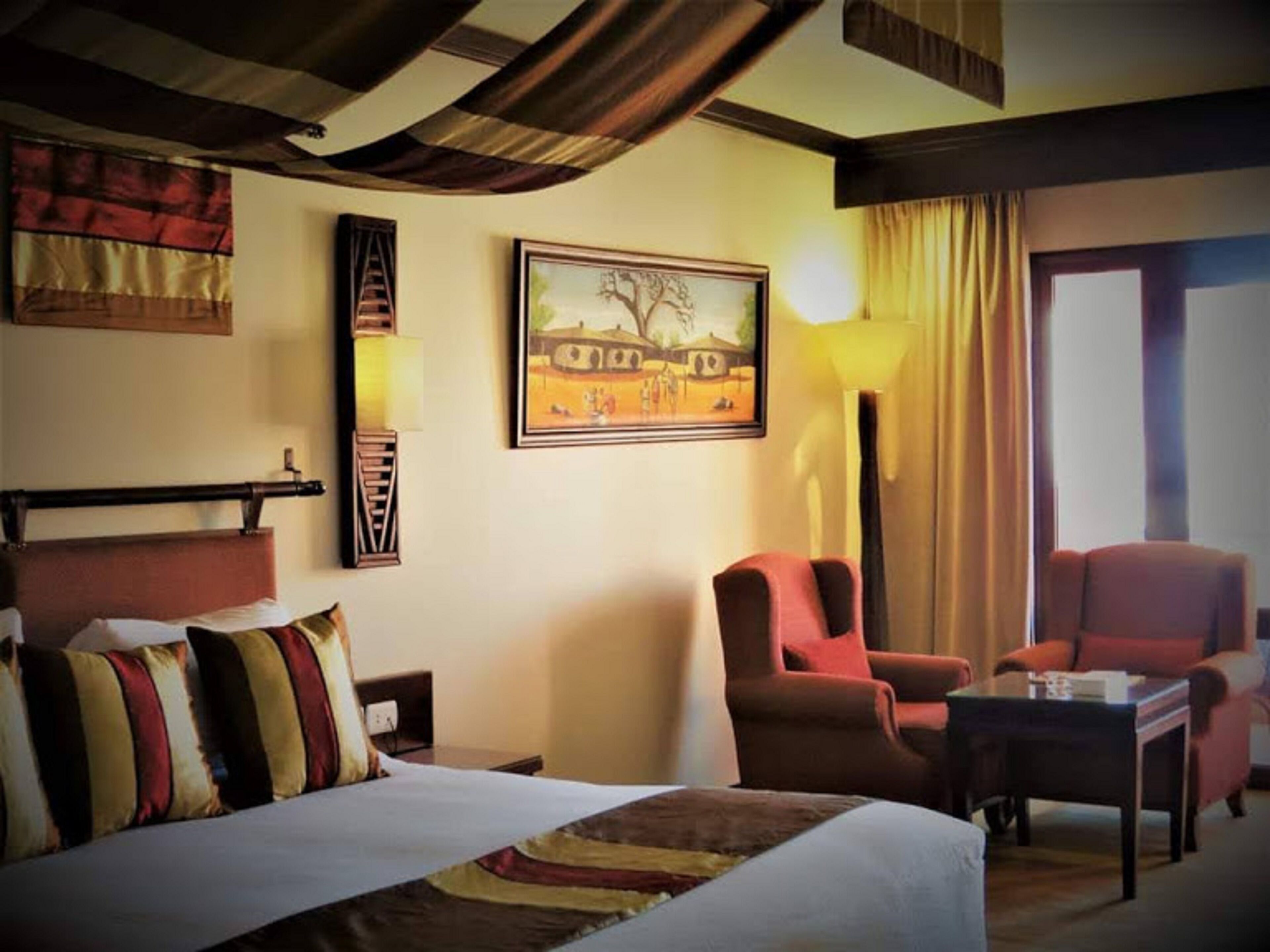 Flat-screen TV, pay films