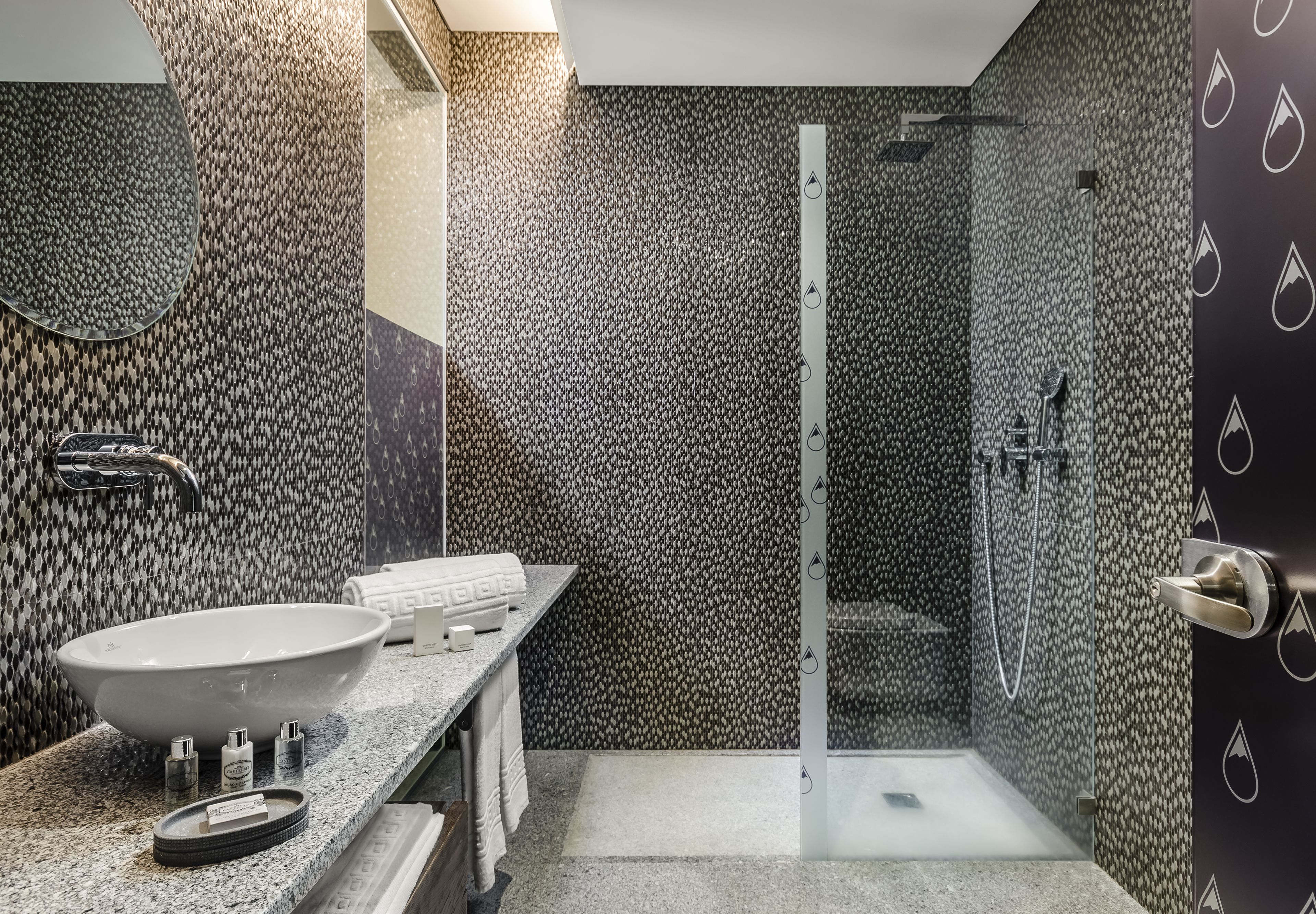 shower, free toiletries, hair dryer, bathrobes