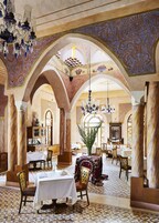 4 restoran, sarapan dihidangkan 