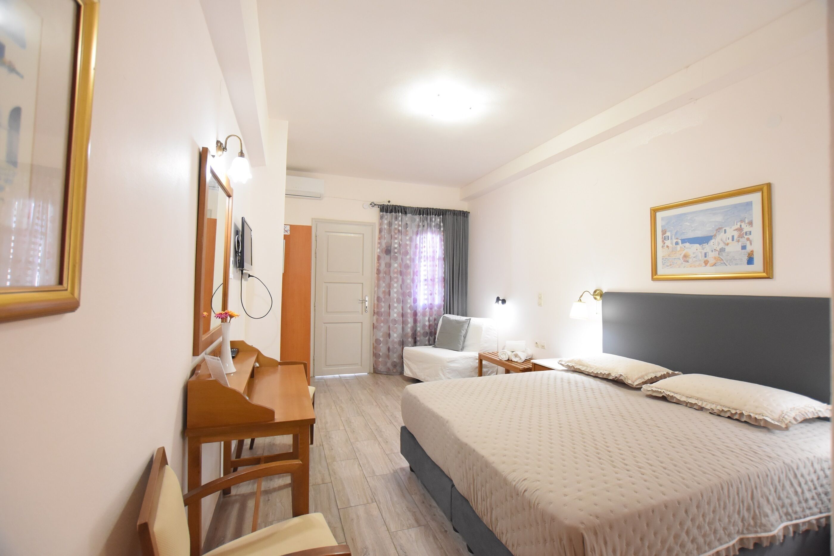 Photo - Rodakas Hotel