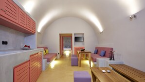 Unclassified image, 5 of 242, button - Caldera Cliff Illusion Suites (Santorini)