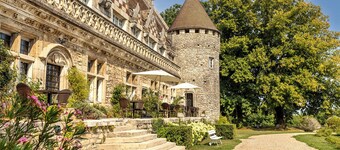 通沙泰勒城堡与城堡餐厅酒店