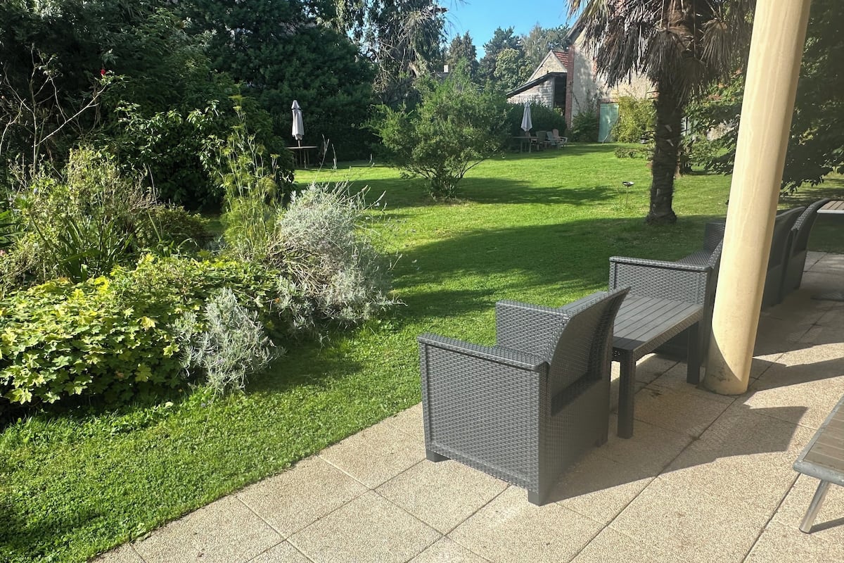 Superior Twin Room, 2 Twin Beds | Desk, soundproofing, free WiFi, bed sheets