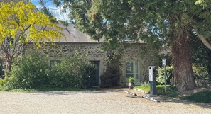 Exterior - La Demeure Du Perron (Quettehou)