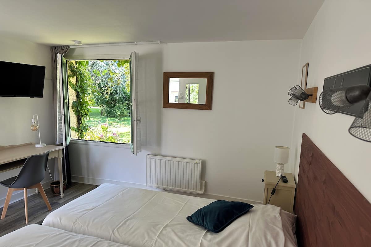 Comfort Twin Room