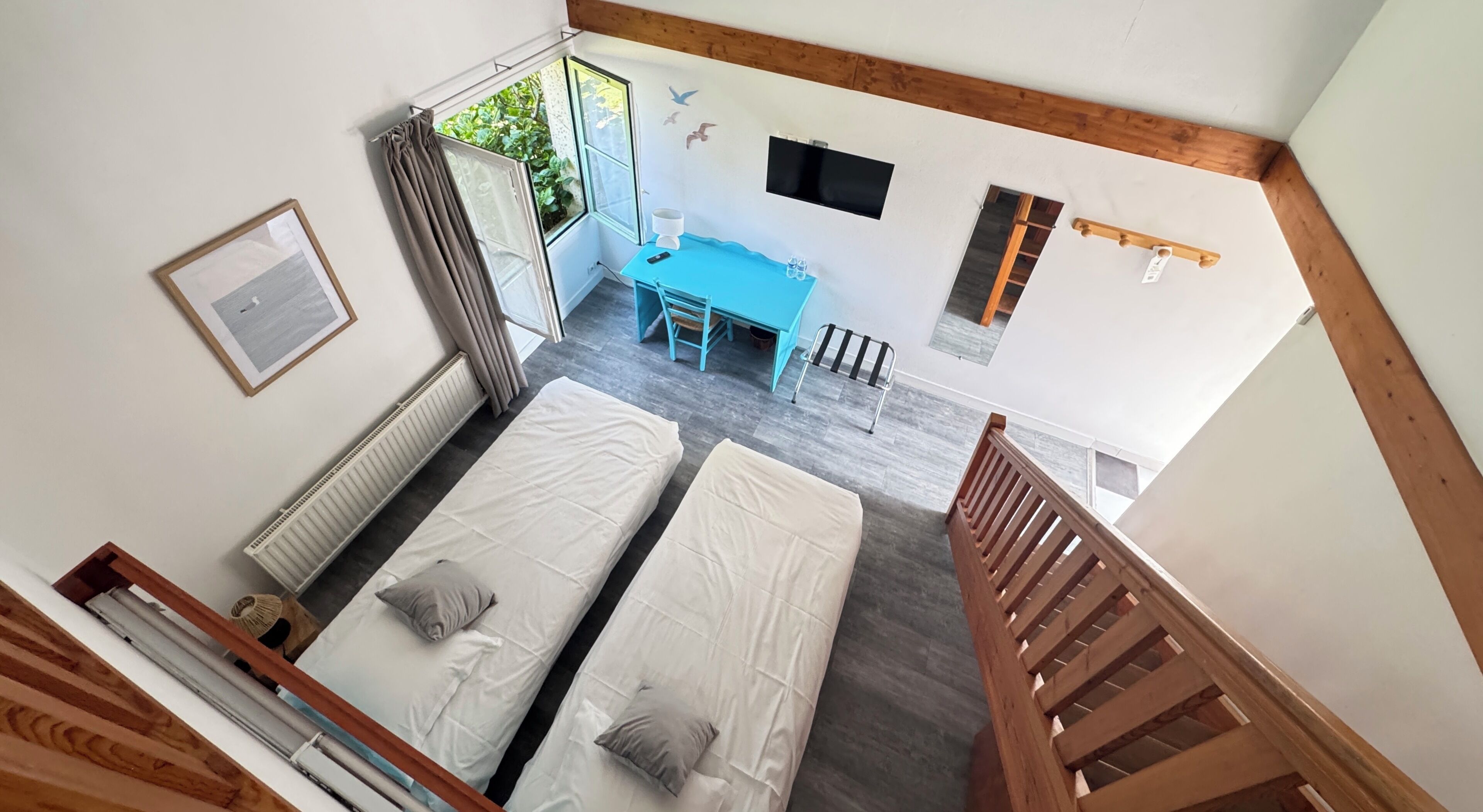 Family Quadruple Room, Multiple Beds | Desk, soundproofing, free WiFi, bed sheets