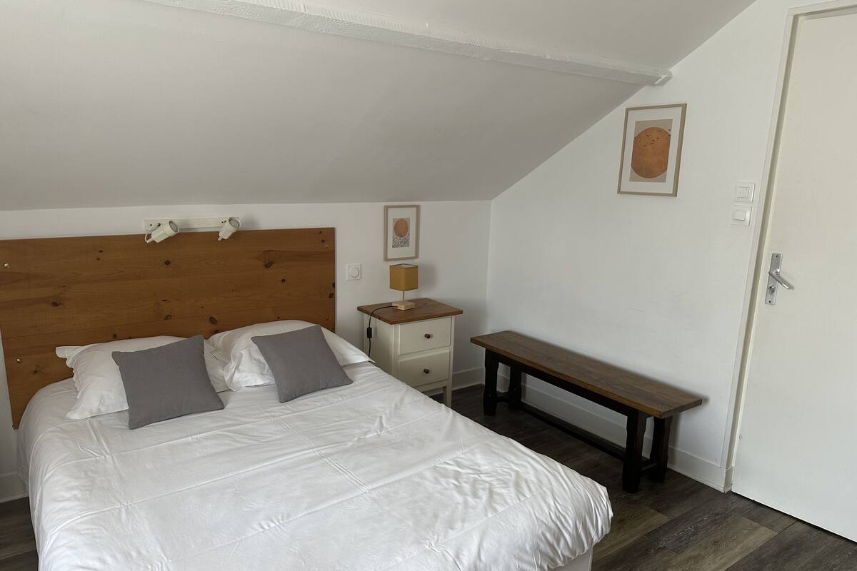 Economy Double Room, 1 Double Bed