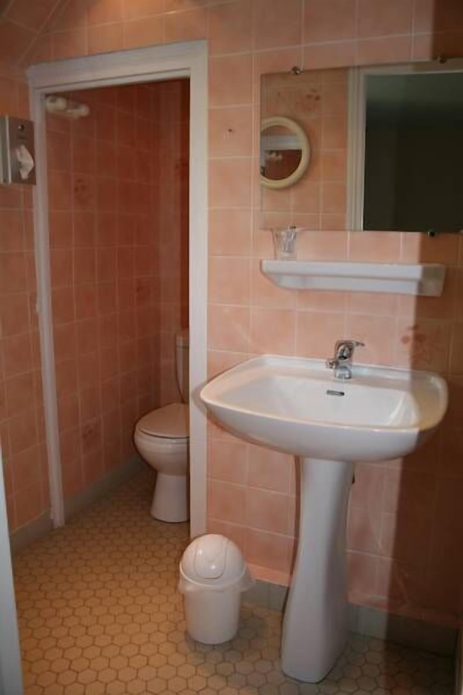 free toiletries, hair dryer, towels