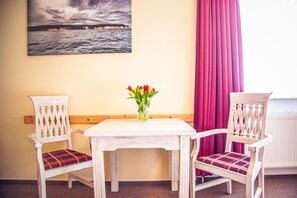 81-cm-Flachbildfernseher mit Kabelempfang, Fernseher