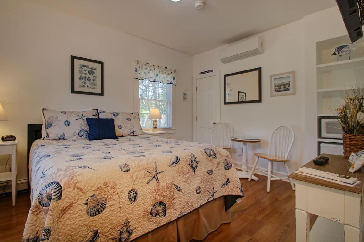 Carriage House Room 1 | Decoración individual, mobiliario individual, wifi gratis y ropa de cama