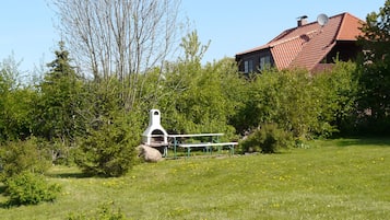 BBQ/picnic area