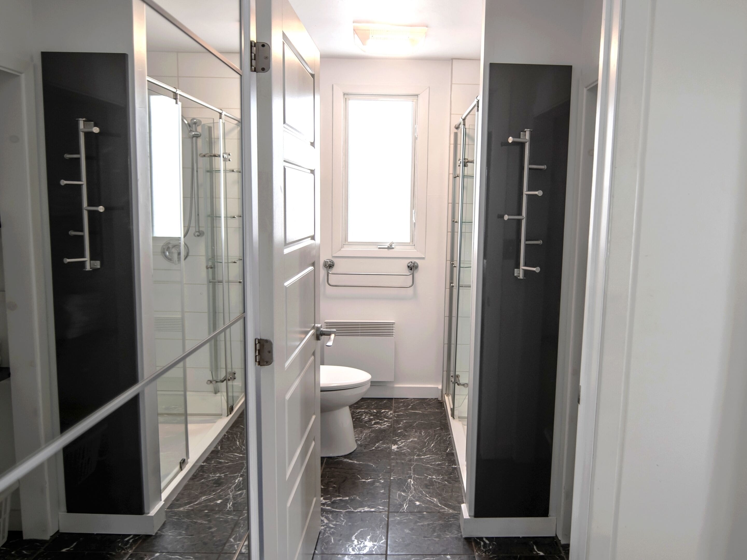 City Studio, 1 Queen Bed | Bathroom
