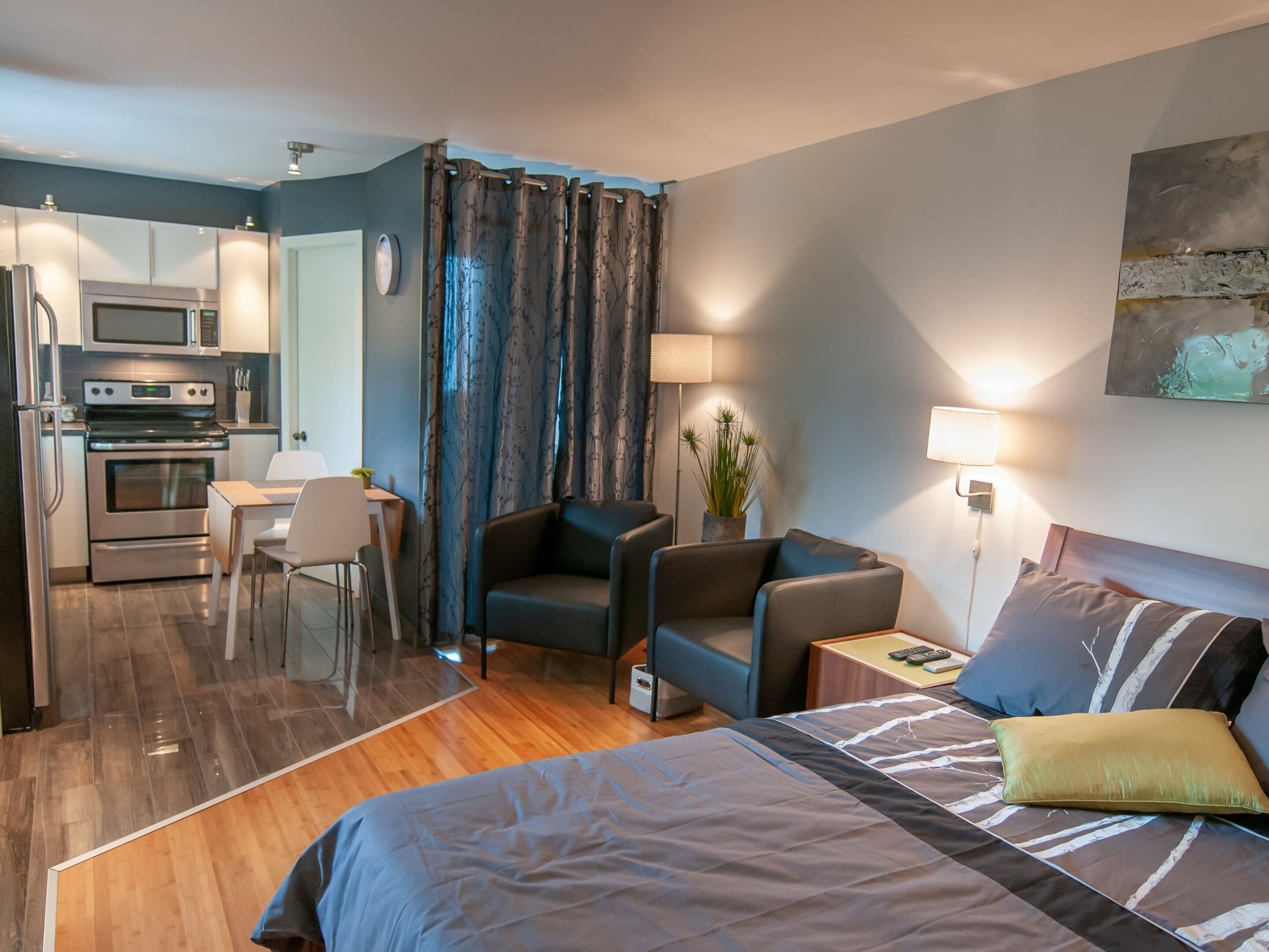 Studio, 1 Queen Bed