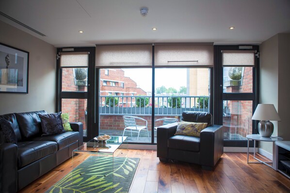 Premium Apartment, 1 Bedroom | Living area