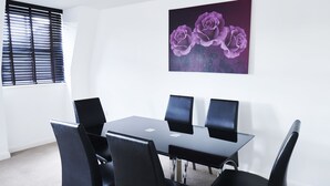 Essbereich im Zimmer